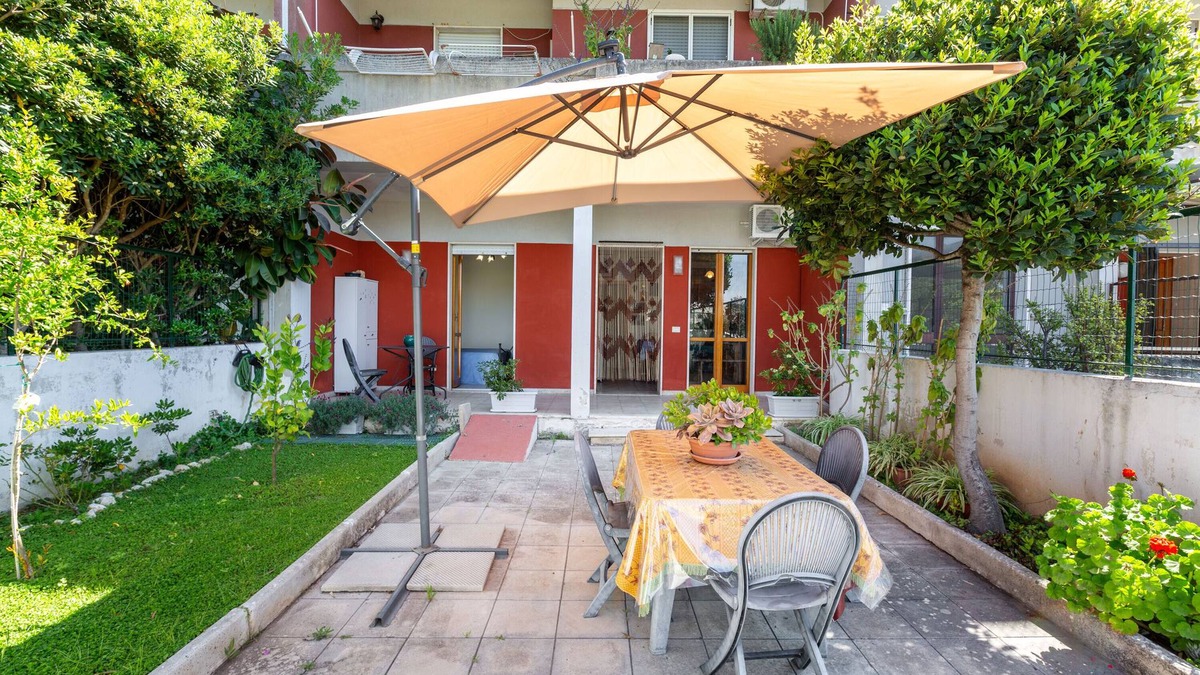 San Cataldo House | Villino Silvana By BarbarHouse