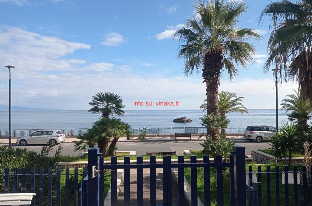Sant'Alessio Siculo Apartment | Vinaka it