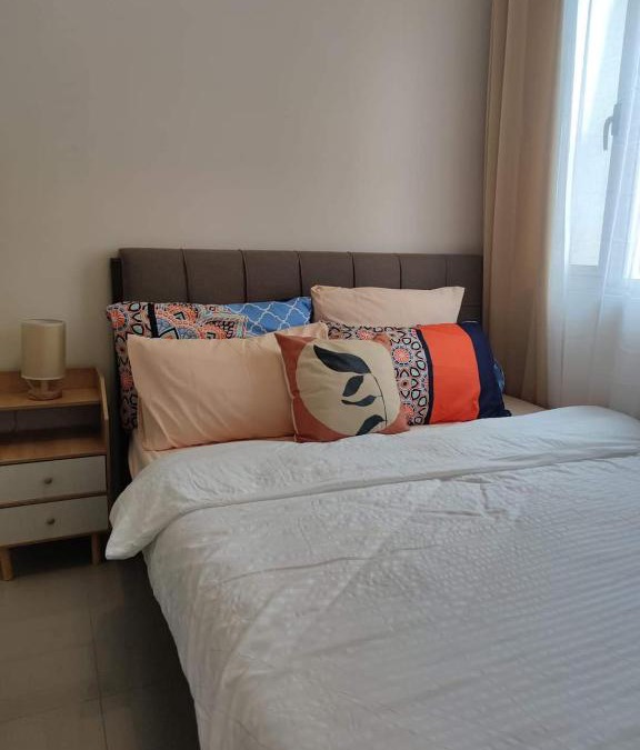 San Bartolome Bed & Breakfast | Vine Residences -Cozy 2BR with Balcony