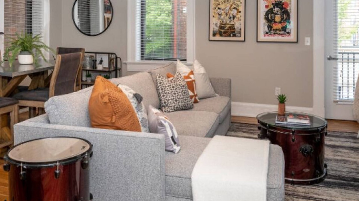 Over-the-Rhine Condo | Vine St Unit 203 · Gimme Shelter | OTR