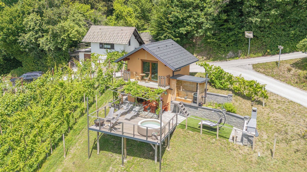 Trebnje House | Vineyard Cottage Sunny Hill, Mirna, Slovenia