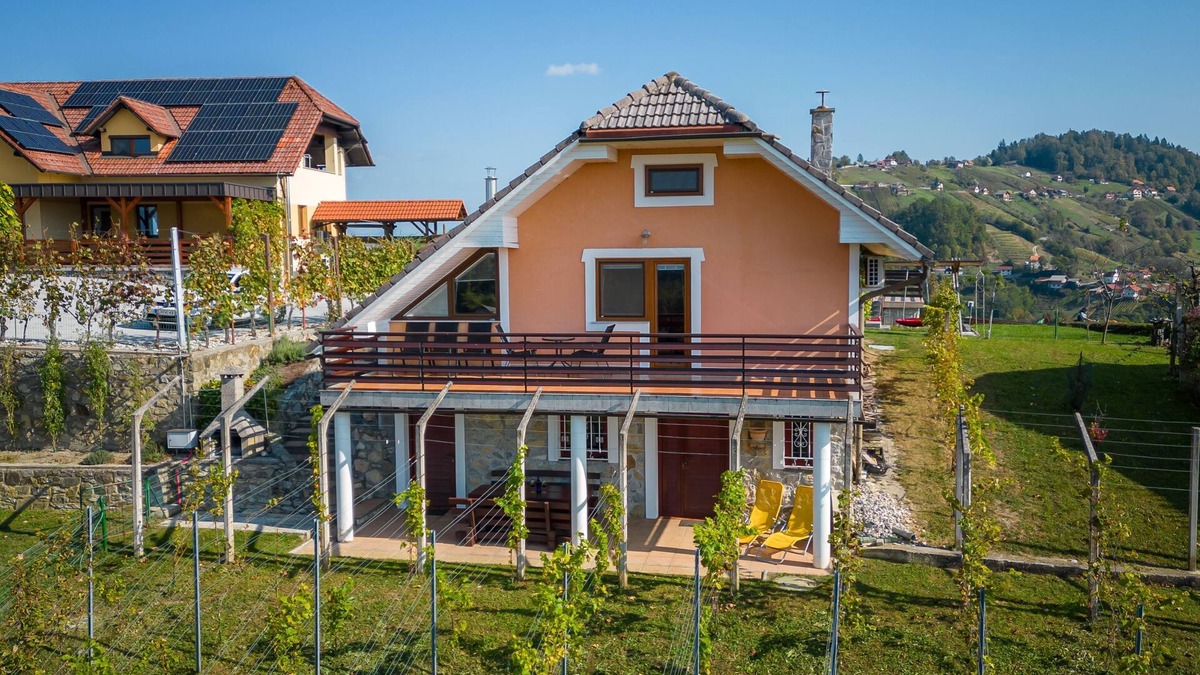 Bostanj House | Vineyard Cottage Urban, Mirna, Slovenia