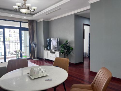 Thanh Xuan Apartment | Vinhomes Royal City Luxury Apartment 3Br