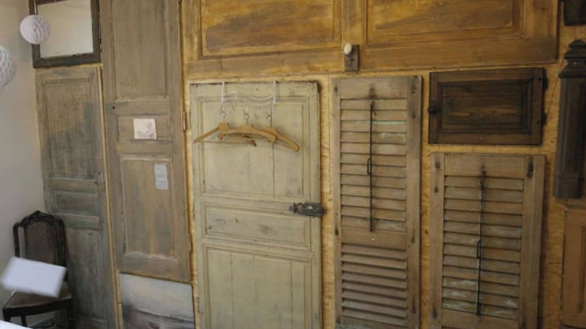 Hannonville-sous-les-Cotes House | Vintage Touch