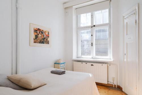 Etu-Toolo Apartment | Vintage 1BR Apt in Kamppi with Perfect Location