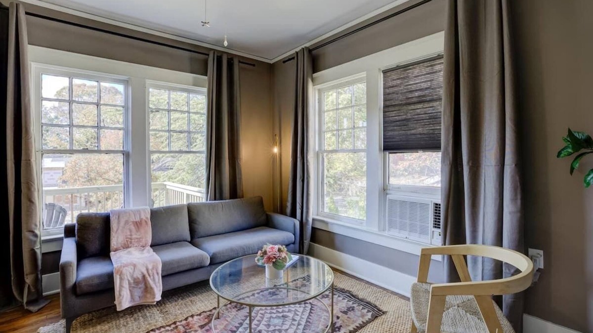 Midtown Apartment | Vintage Boho Apartment in Great Midtown Location!