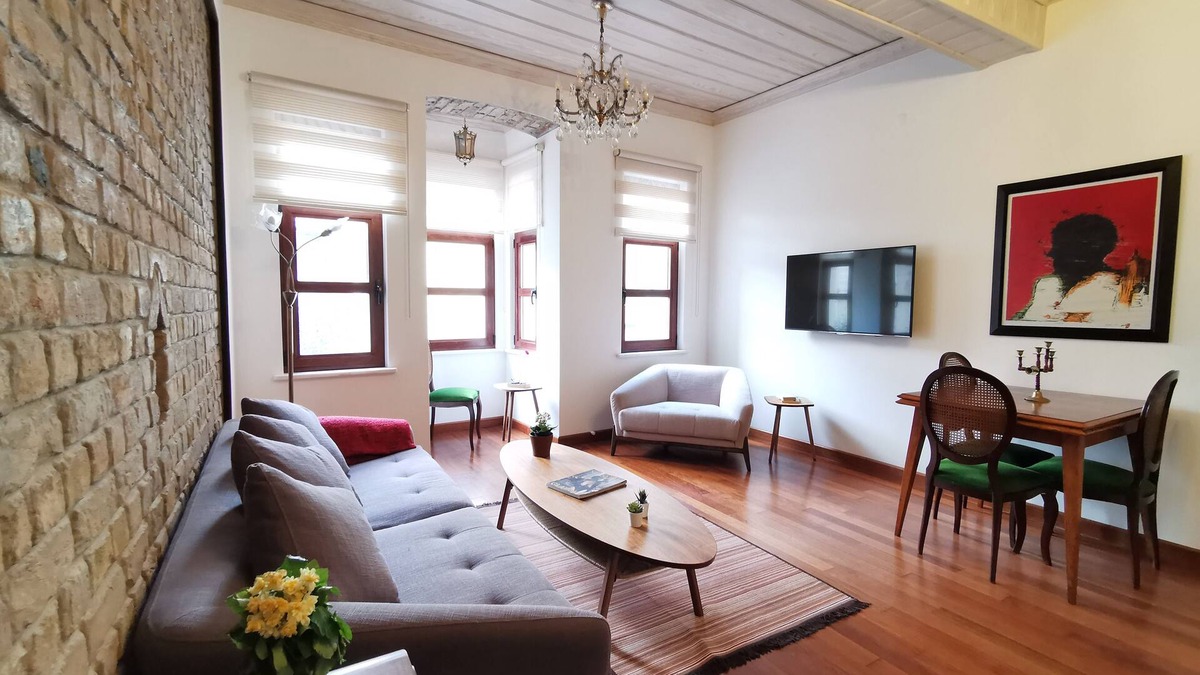 Balat Apartment | Vintage comfortable apartment Balat