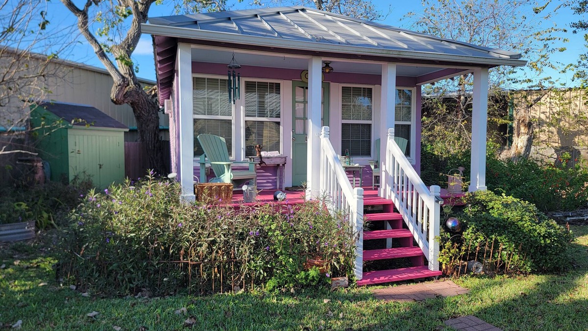 Rockport Cottage | Vintage Cottage
