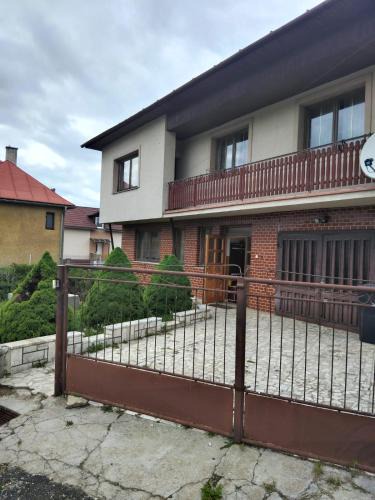 Vrbov Bed & Breakfast | Vintage Dom