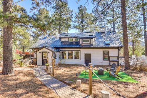 Larkspur House | Vintage Farmhouse with Hot Tub in Larkspur