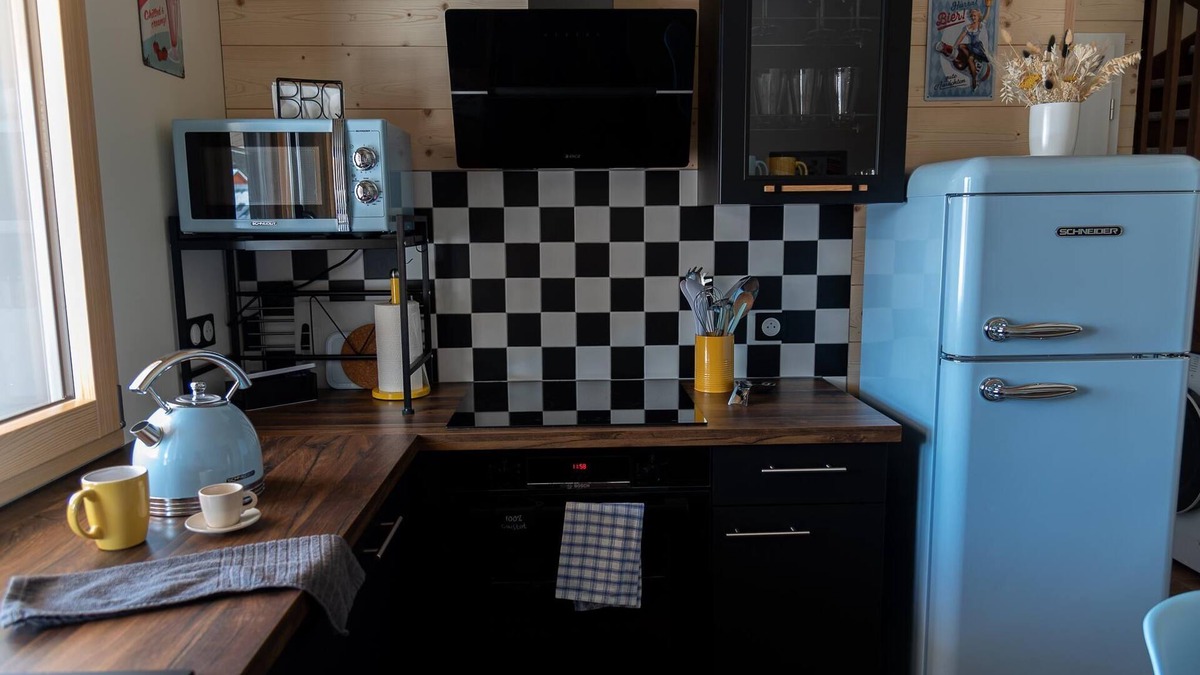 Les Fourgs Apartment | VINTAGE .