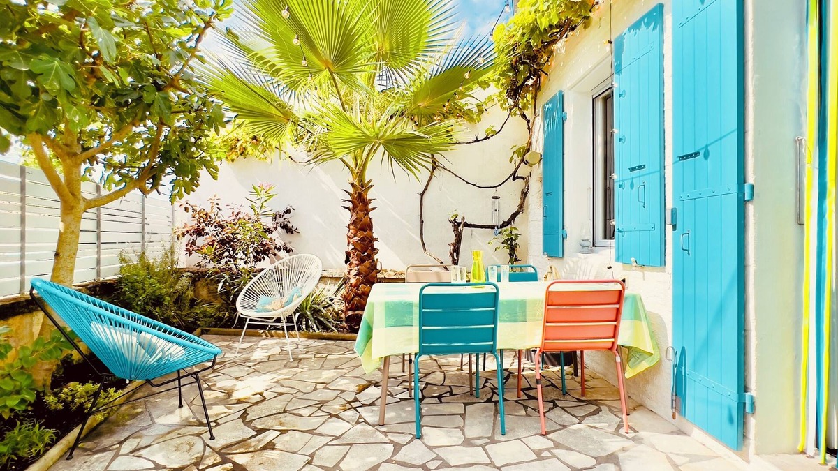 Saint-Fort-sur-Gironde House | Vintage Guesthouse: 85m2 on for 4 people.