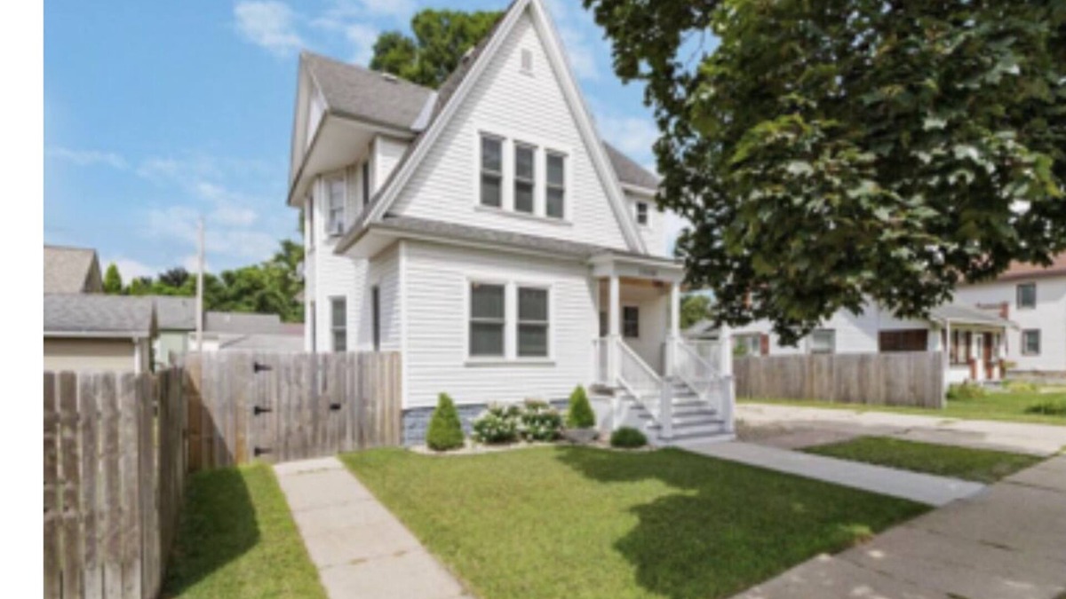 Portage House | Vintage Home in Portage, WI