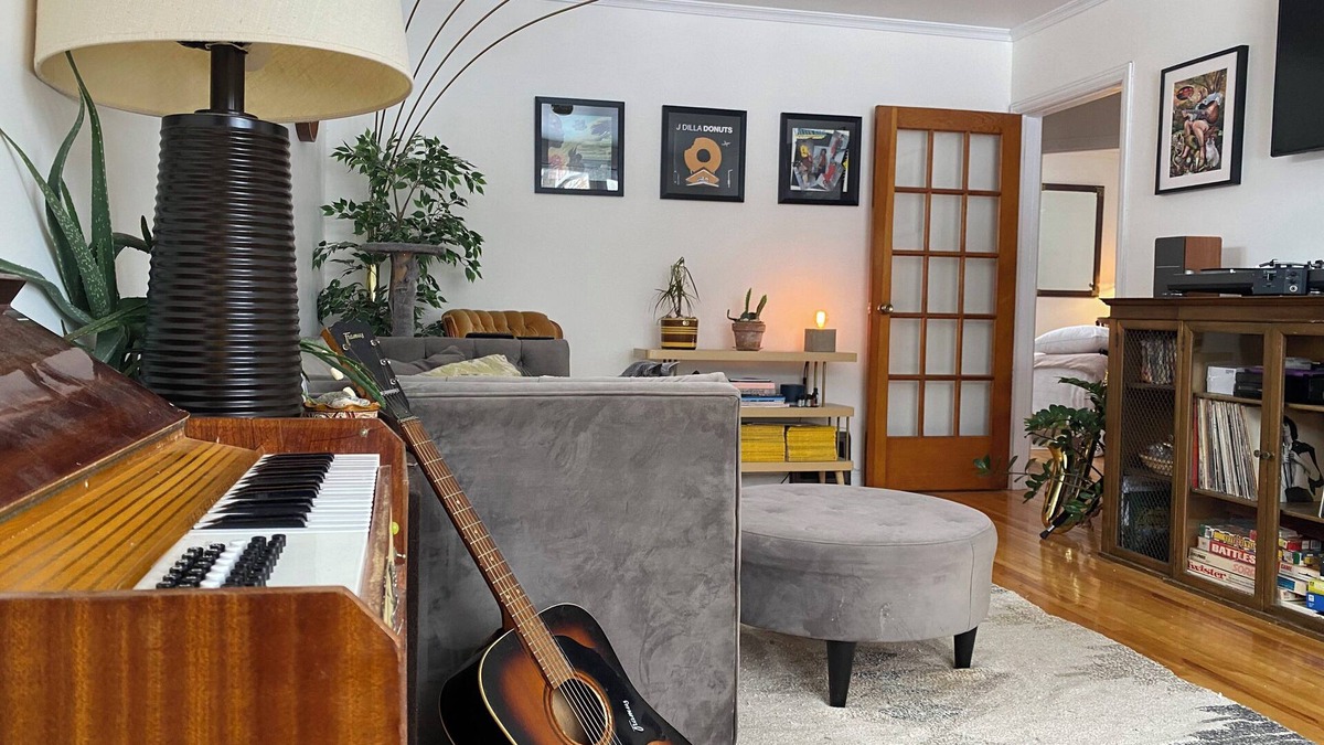 North London House | Vintage Music Themed Home in the Heart of London Across From Gibbons Park