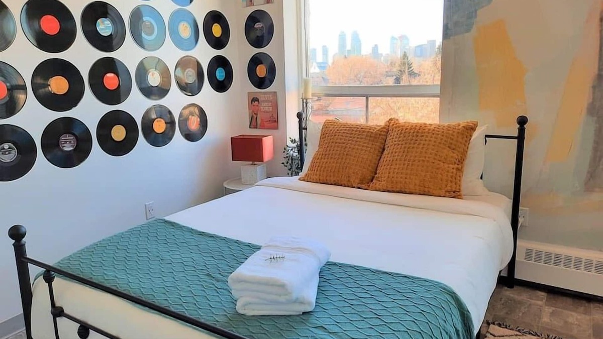 Inglewood Apartment | Vintage Studio w/City Views Minutes to DT