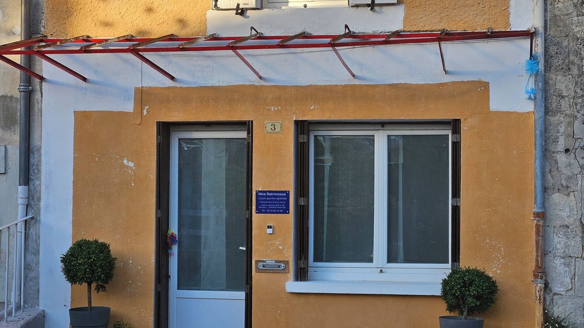 Tocane-Saint-Apre House | VINTAGE TOCANE