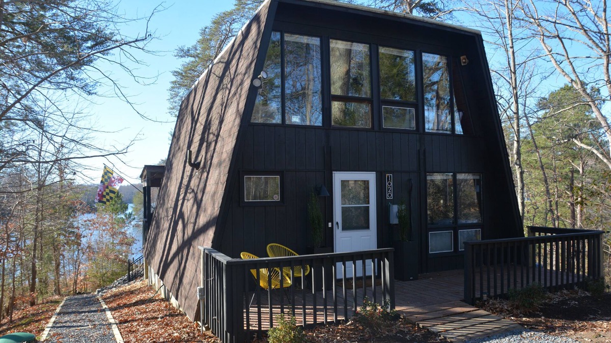 St. Leonard Cabin | Vintage Waterfront A Frame- Hideaway On The Bay
