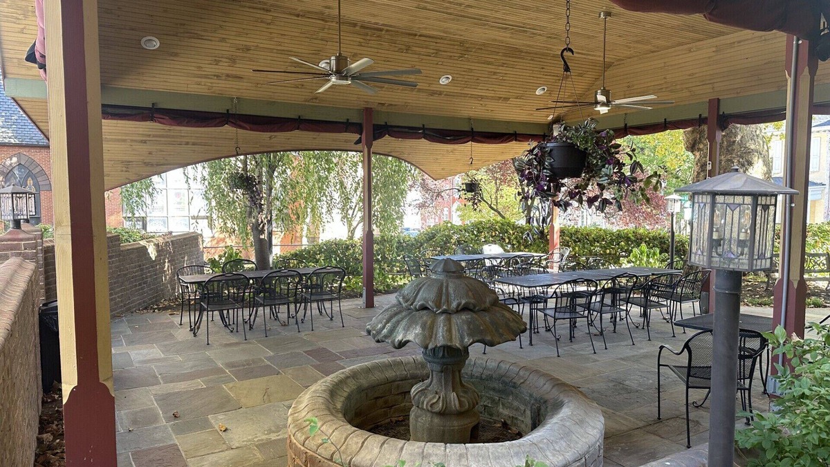 Kutztown Hotel | Vintner's Inn by Folino Estate Winery