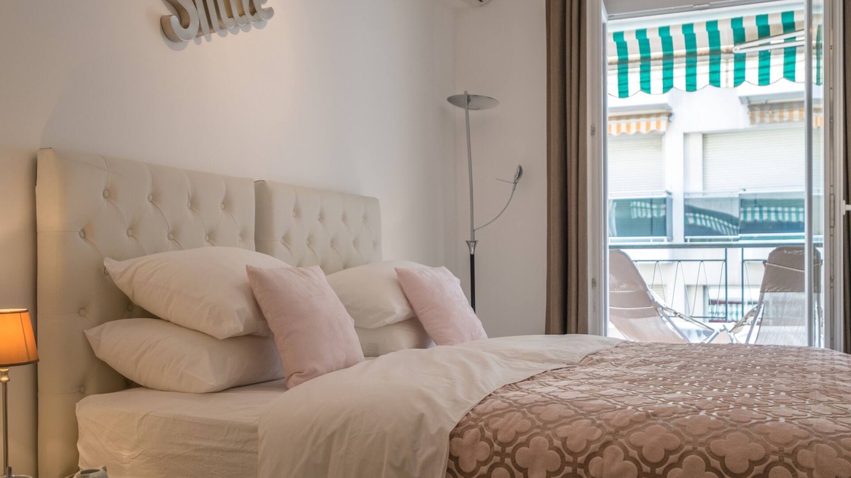 Gambetta Apartment | Violet 2 bedroom apartment