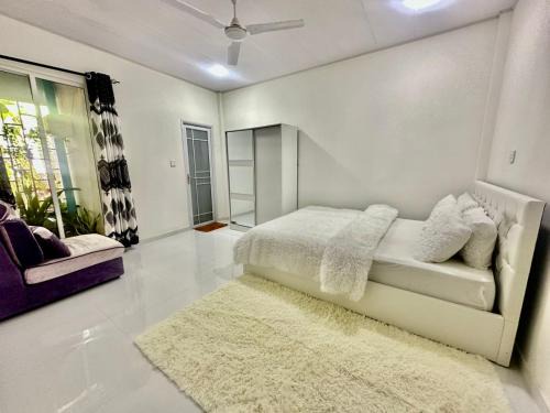 Fuvahmulah House | Violetfehi Homestay