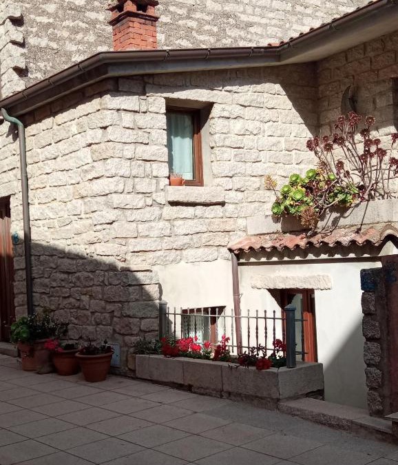 Aggius House | Violivia