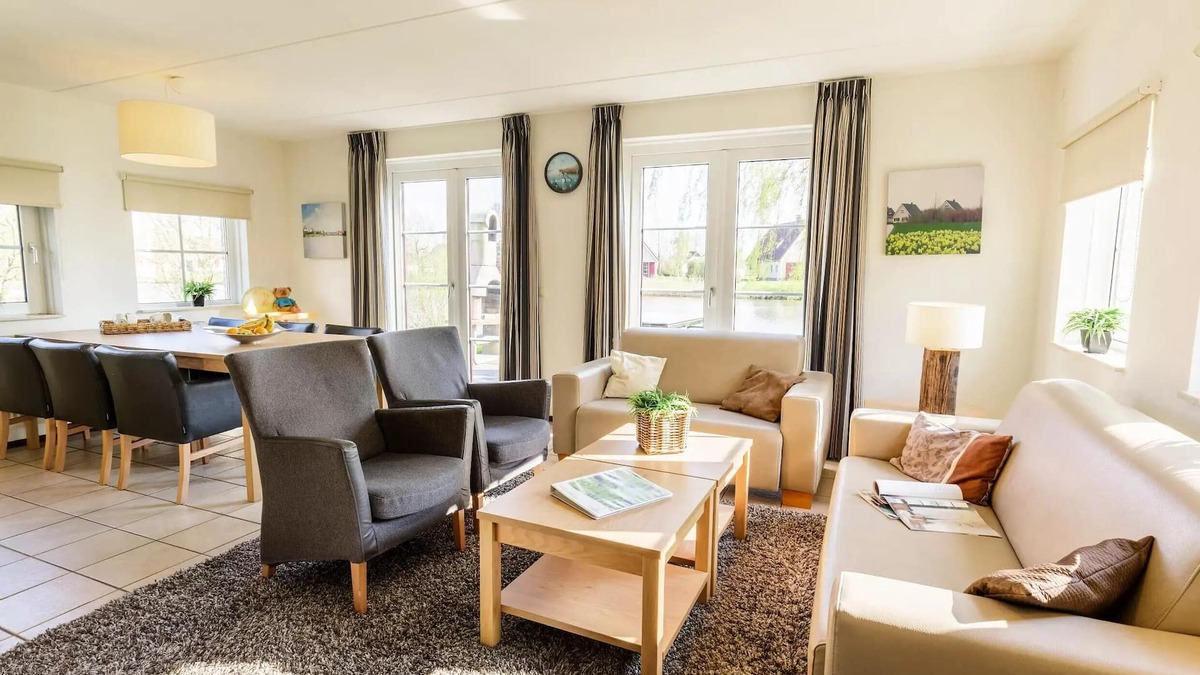 Municipality of Emmen House | VIP-Cottage für 6 Personen