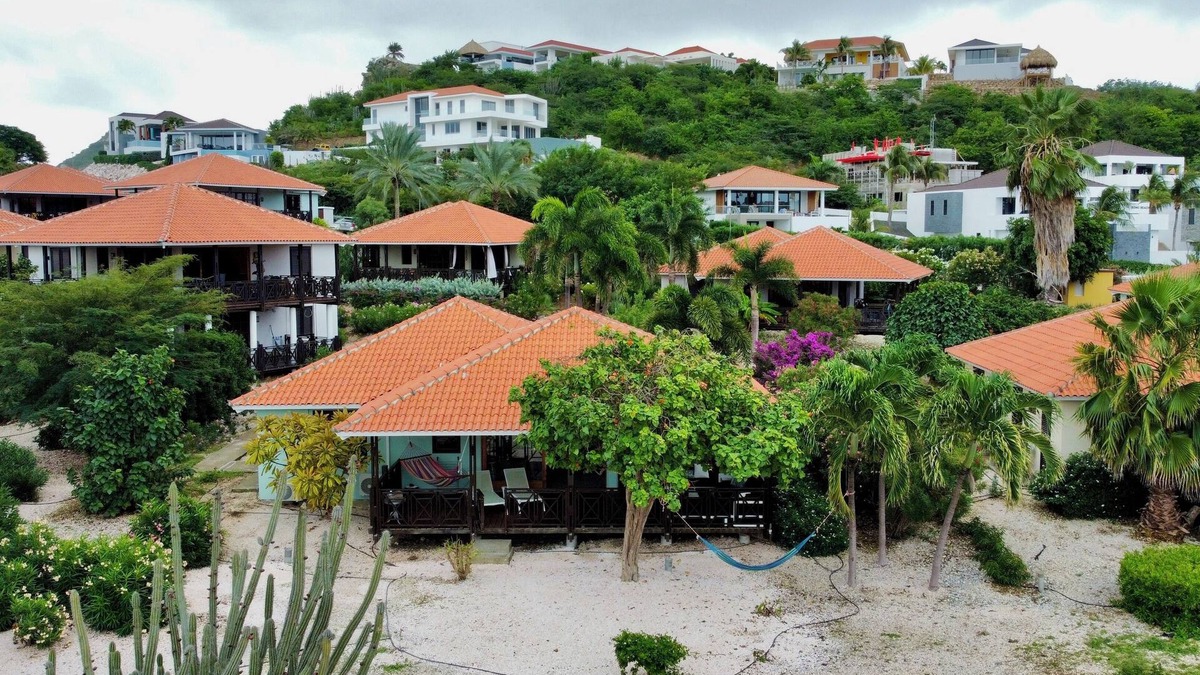 Sint Michiel Villa | VIP - Privacy - Blue Bay Beach Villa 15