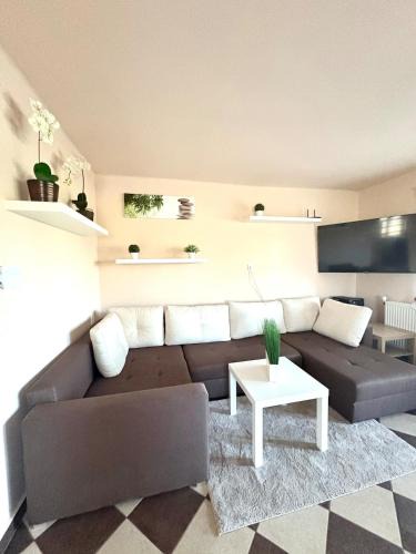 Hajdunanas House | Virág guest house