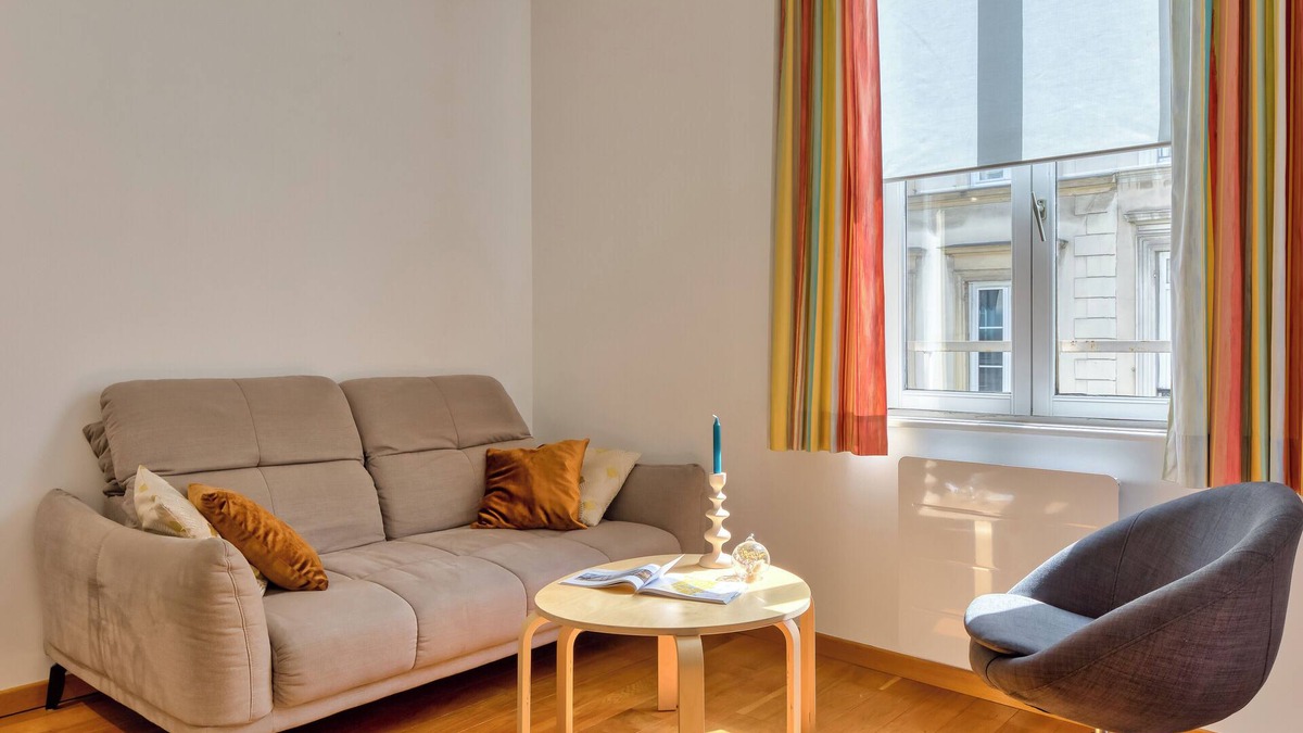 Coteaux Ouest Apartment | Virginie, F2 central et agréable avec parking !