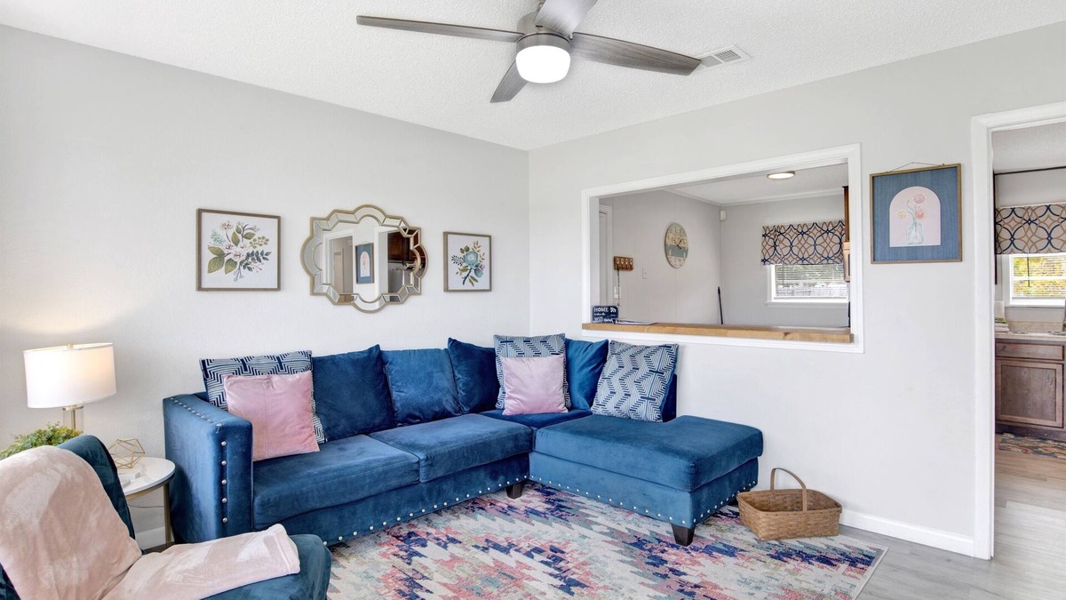 Brent House | Visit Pensacola! Home near PCC, beaches, downtown.