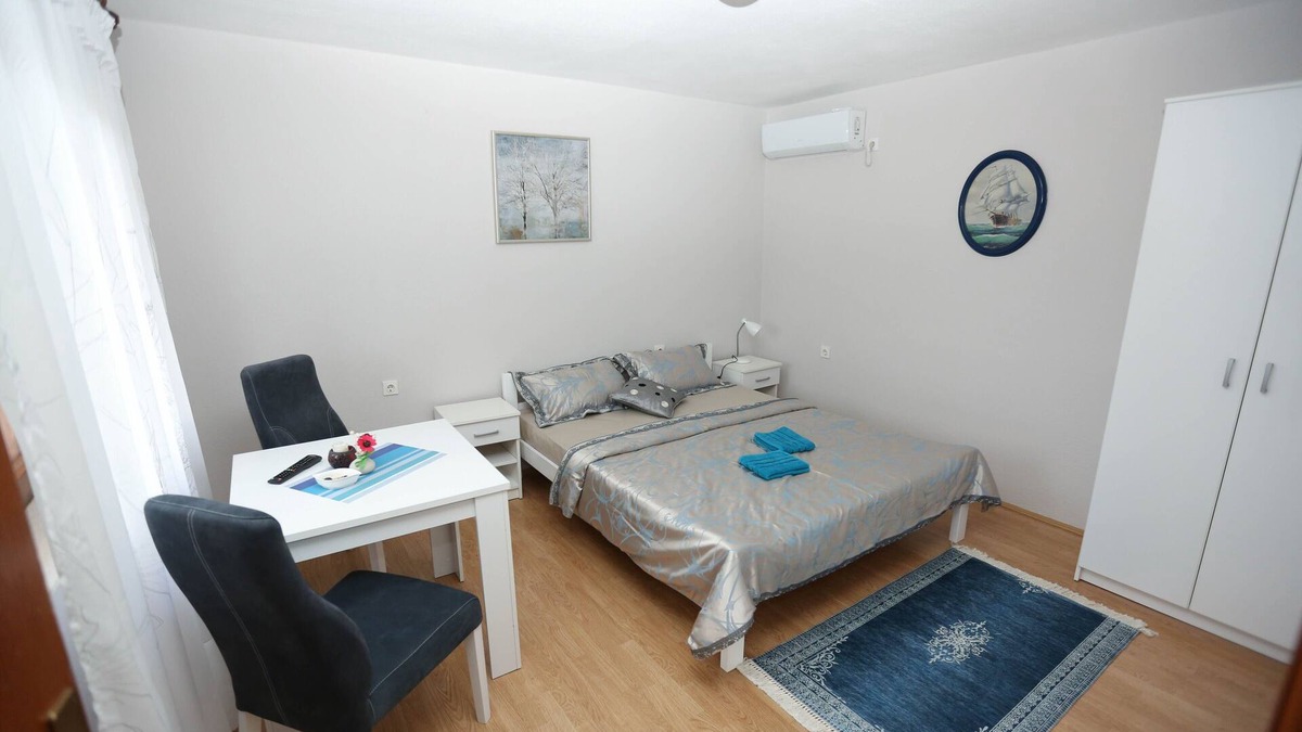 Trebinje Apartment | Vista Apartments - Studio Apartment with City View (A1)