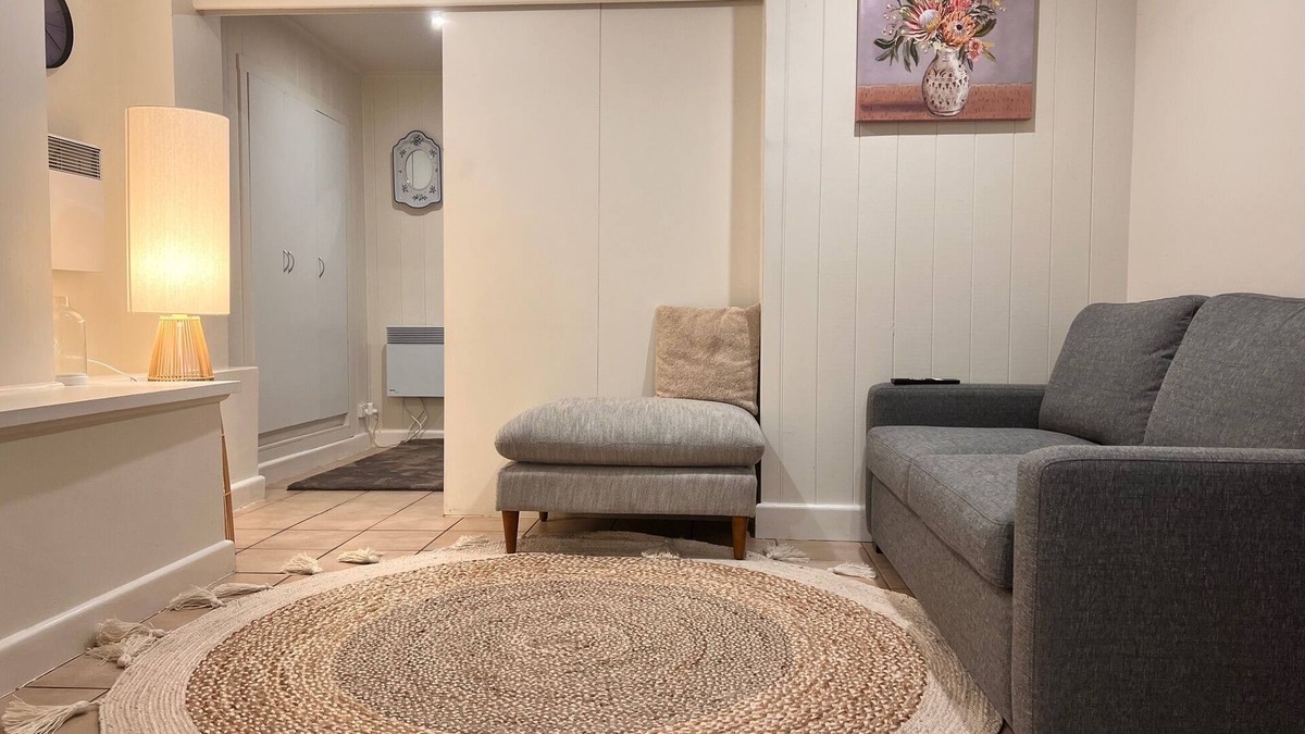 Sandy Bay Apartment | Vista Bliss