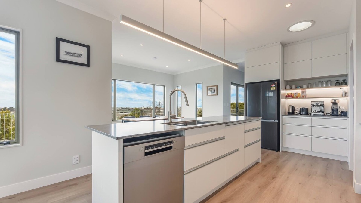 Riwaka House | Vista Del Escape - Riwaka Holiday Home