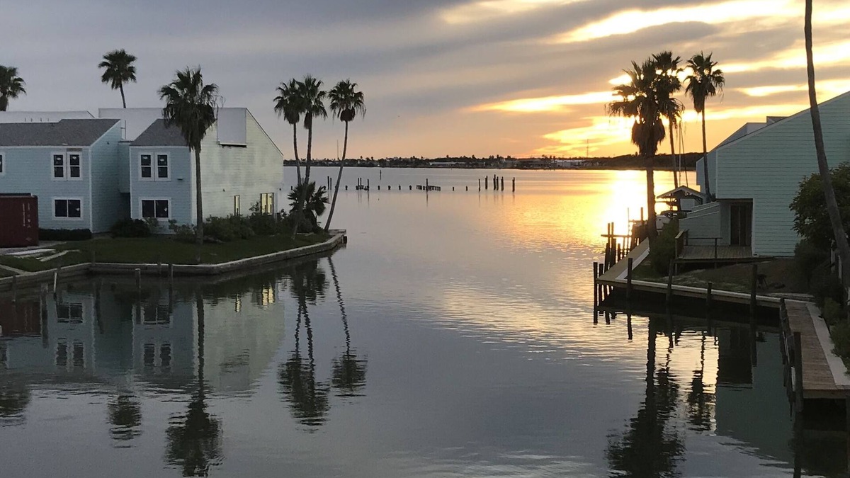 Key Allegro Condo | Vista Del Rey — a special Key Allegro getaway