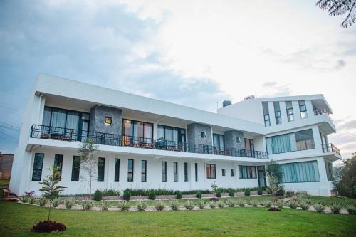 Gikondo Hotel | Vista Heights Residence By Serenova Retreats