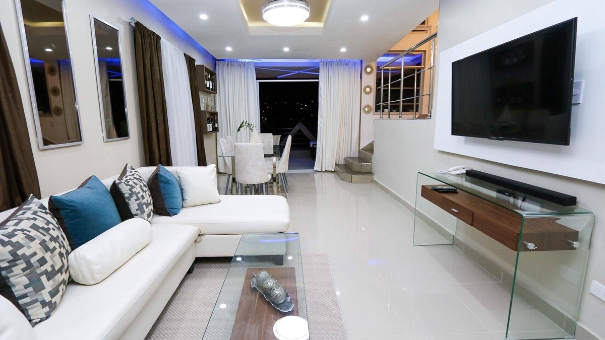 San Cristobal Apartment | Vista Hermosa RD Modern 2 BR vacation home with Balcony.