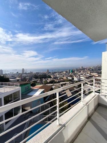 Valparaiso Apartment | Vista panoramica a la bahia Depto 2p