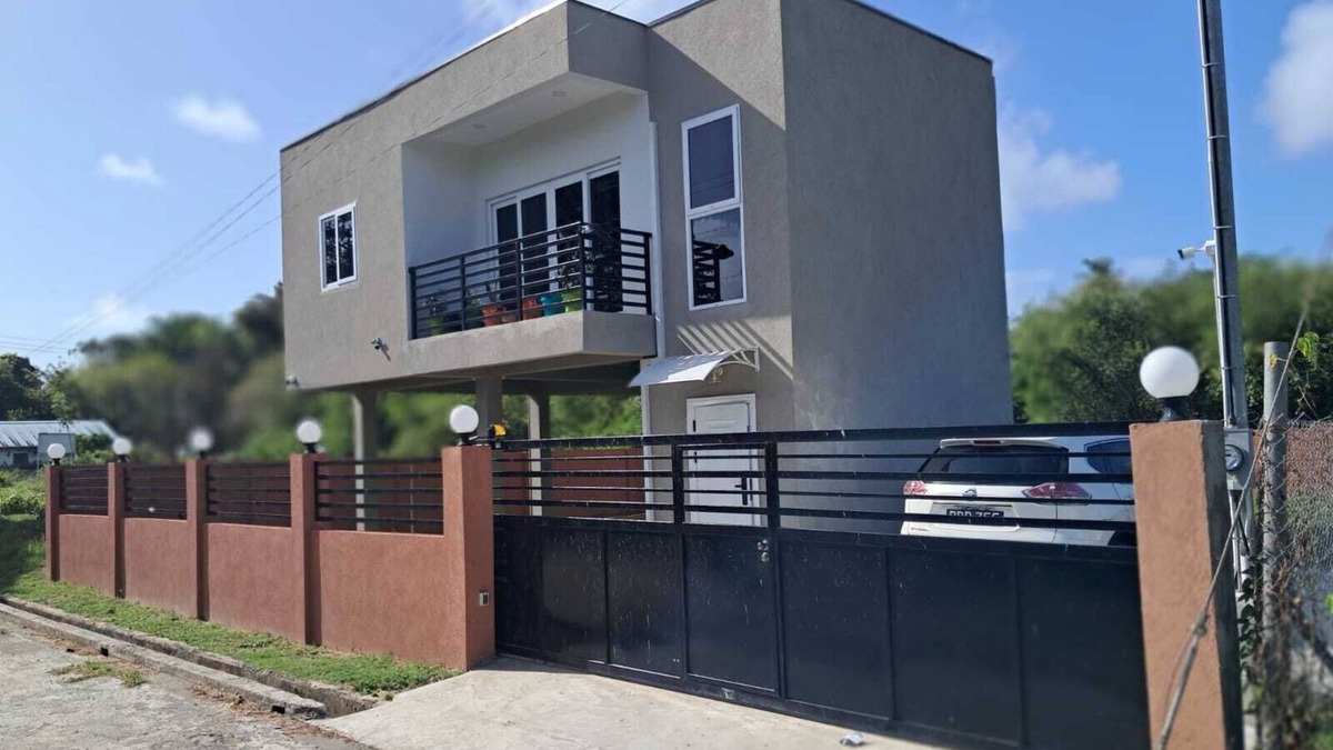 Canaan House | Vista Stays. The Cot