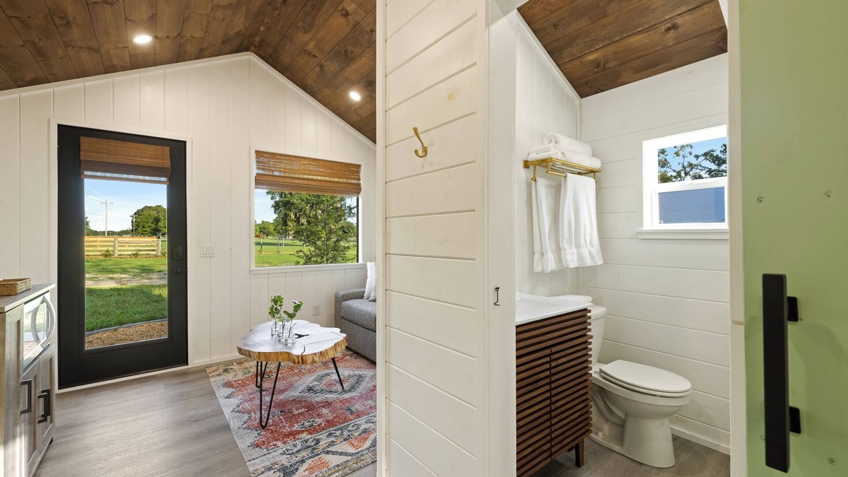 Lake City Hotel | Vista Verde Farm Retreat