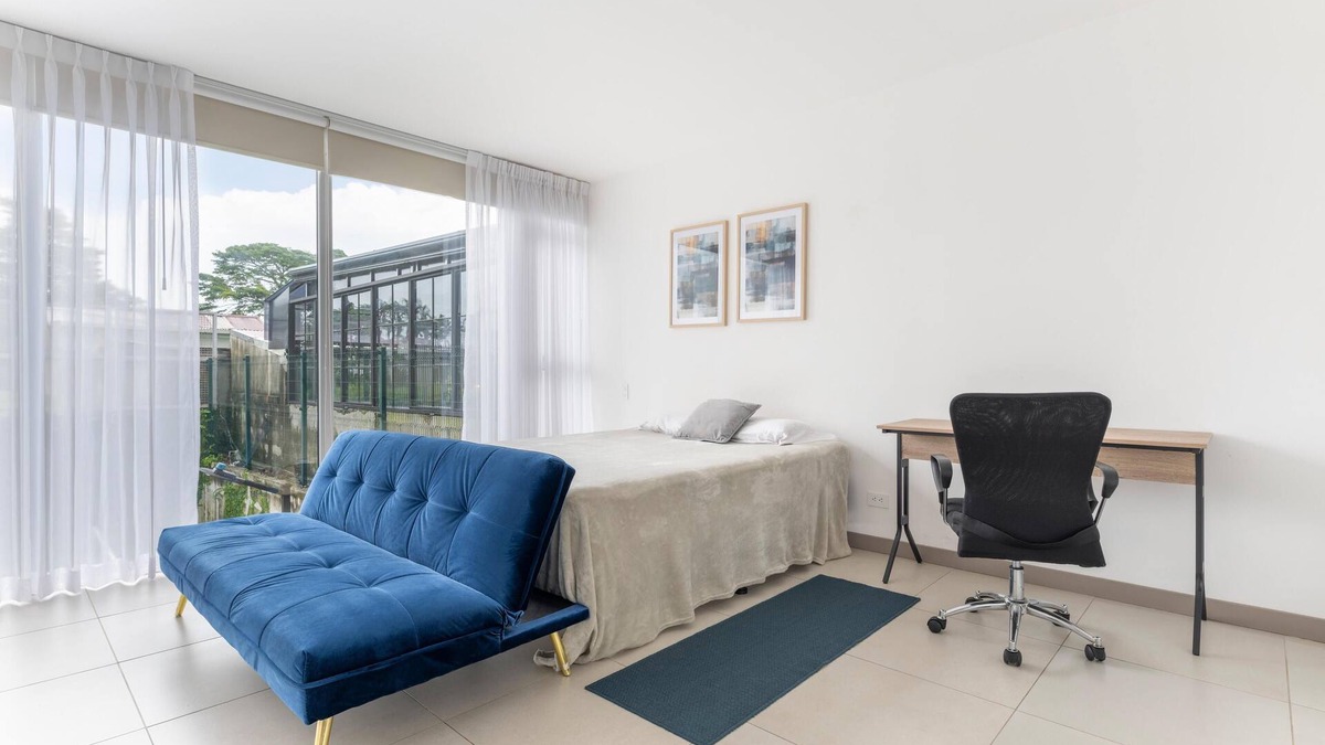 Curridabat Apartment | Vista Verde iFreses, 2nd floor! AC, TV and Pool