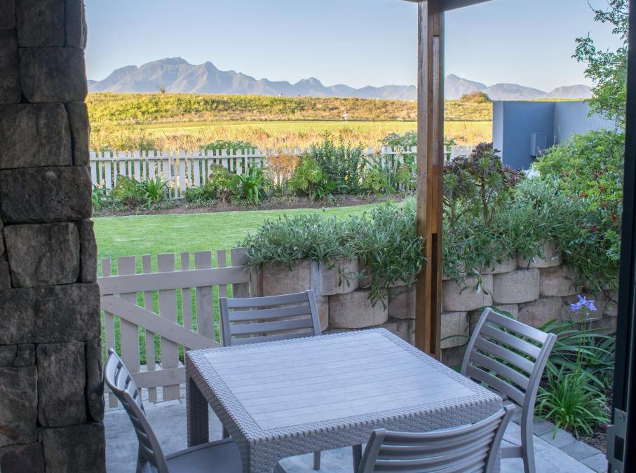 Herolds Bay House | Vista Views