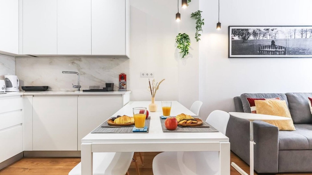 Santo Condestavel Apartment | Vita Portucale | Bright Campo Ourique w/Terrace