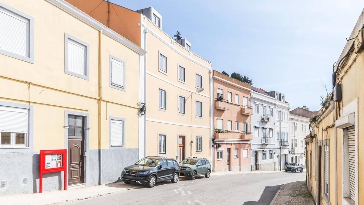Santo Condestavel Apartment | Vita Portucale | Campo de Ourique River View 2E