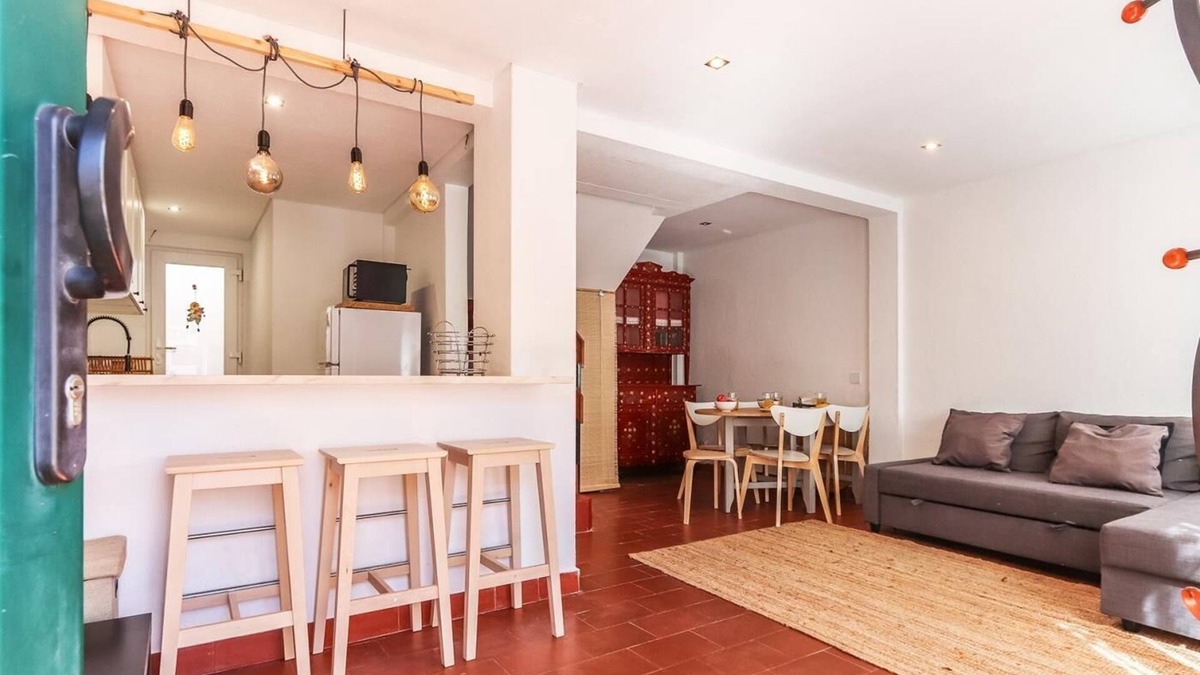 Costa de Caparica Cottage | Vita Portucale ! Costa Caparica Triplex w/Terrace