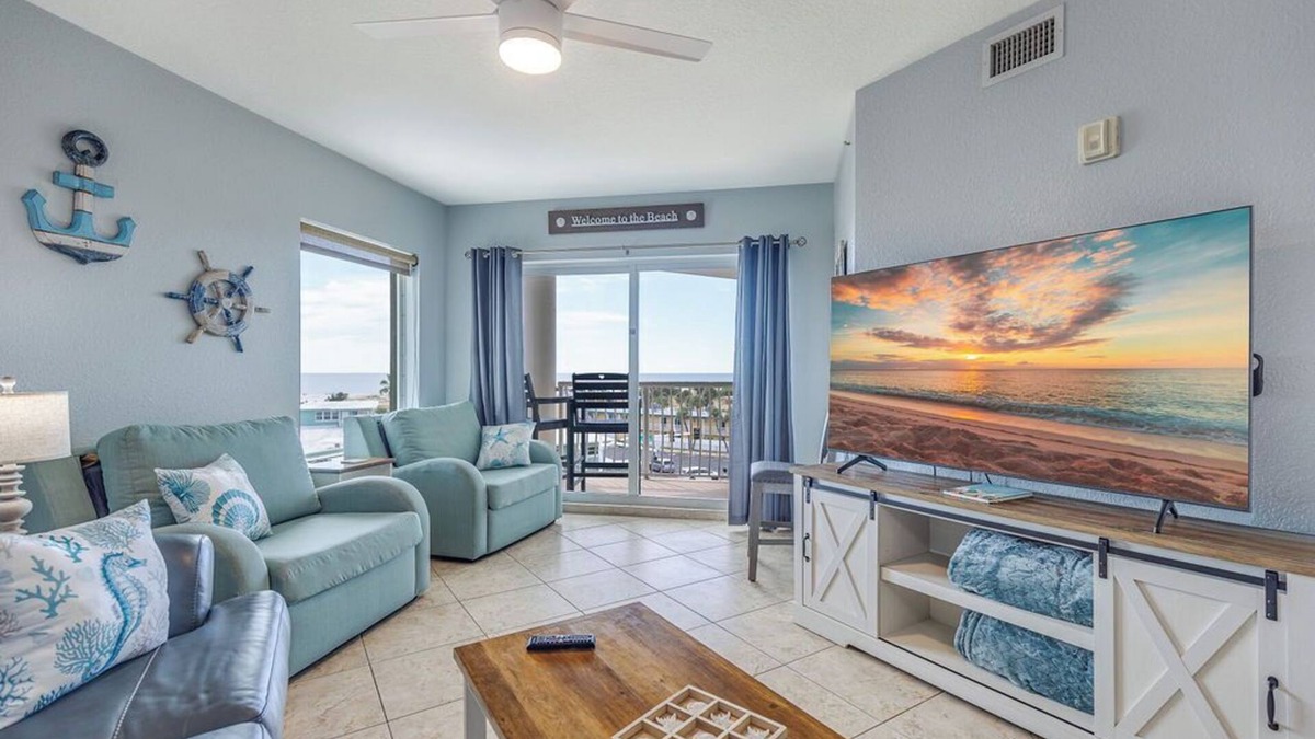 Treasure Island Condo | Vitamin SEA & Sunset Views Treasure Island, FL find us @ 727. 251. 8659