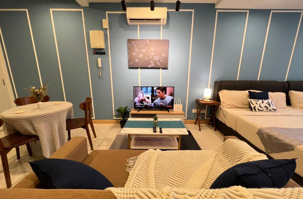 Balok Apartment | VitaminSEA2 Seaview 6PAX Studio Netflix A-9-16