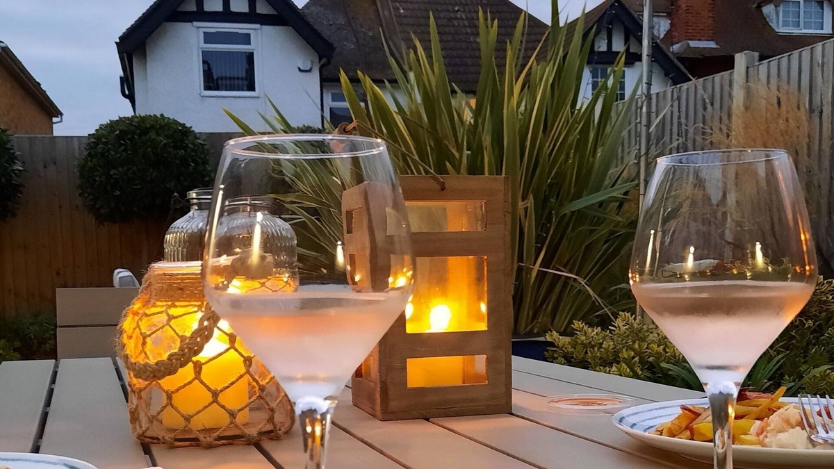 Clacton-on-Sea Bed & Breakfast | Viva Guest House