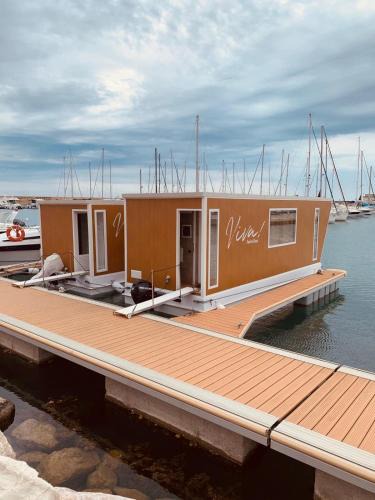 Marina di Montenero Boat Rental | Viva Suitesboat