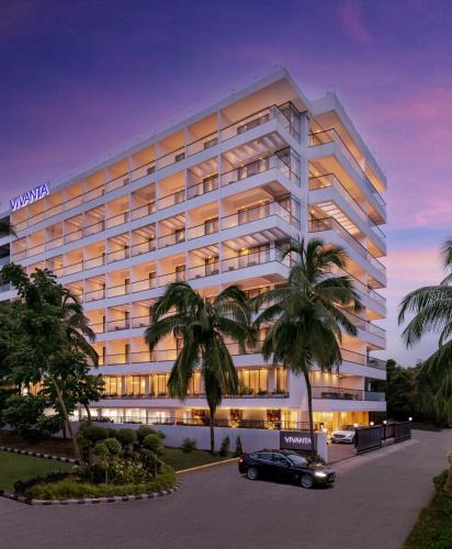 Caranzalem Hotel | Vivanta Goa, Miramar
