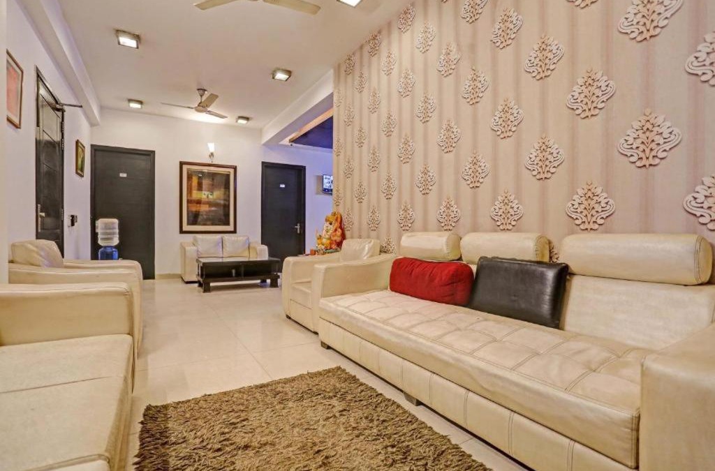 Sector 40 Apartment | Vive aprtment